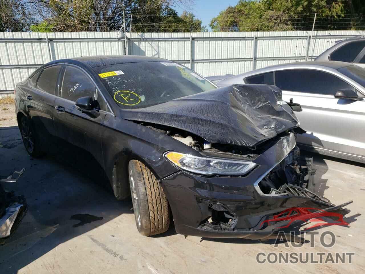 FORD FUSION 2019 - 3FA6P0CD8KR270090