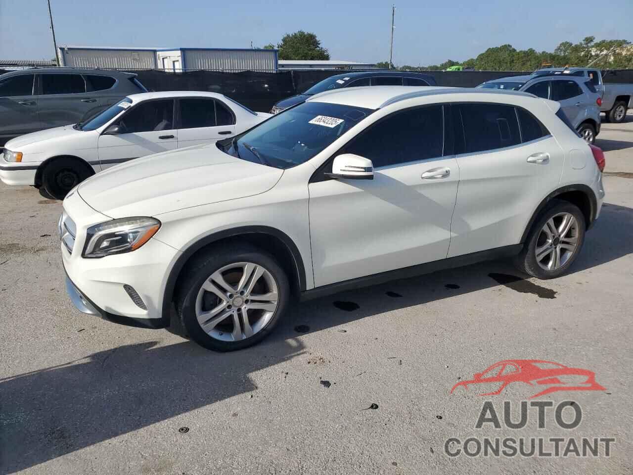 MERCEDES-BENZ GLA-CLASS 2015 - WDCTG4GB6FJ069604