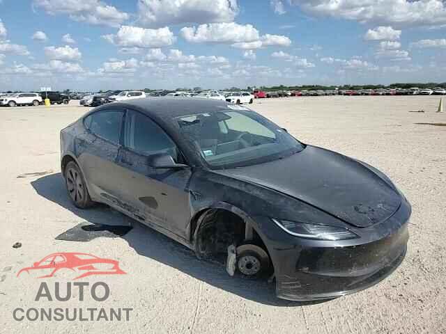TESLA MODEL 3 2024 - 5YJ3E1EA5RF759277