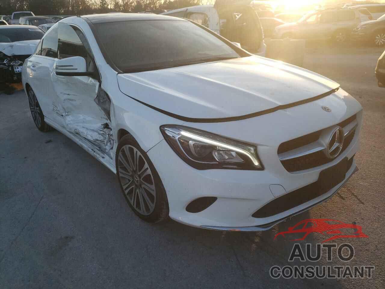 MERCEDES-BENZ CLA-CLASS 2018 - WDDSJ4GB8JN690370