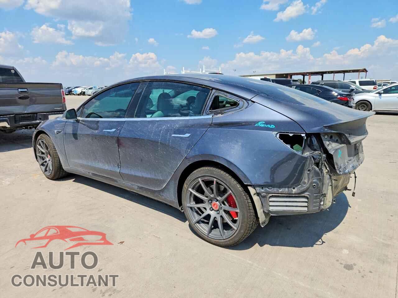 TESLA MODEL 3 2018 - 5YJ3E1EB3JF078810