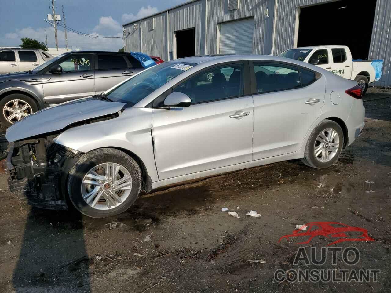 HYUNDAI ELANTRA 2019 - KMHD84LF8KU877540