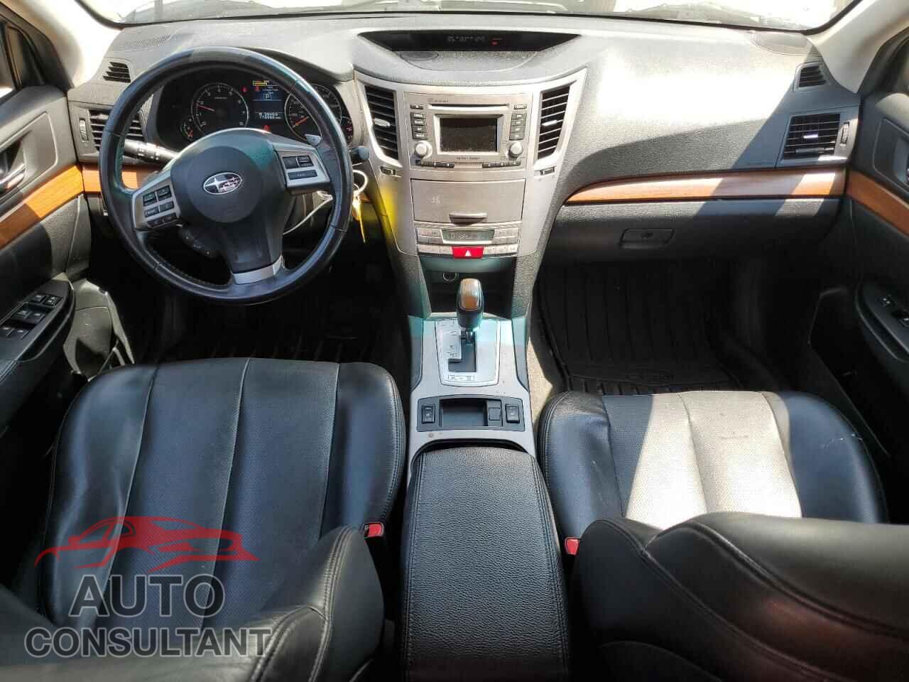 SUBARU OUTBACK 2014 - 4S4BRBLC1E3284935