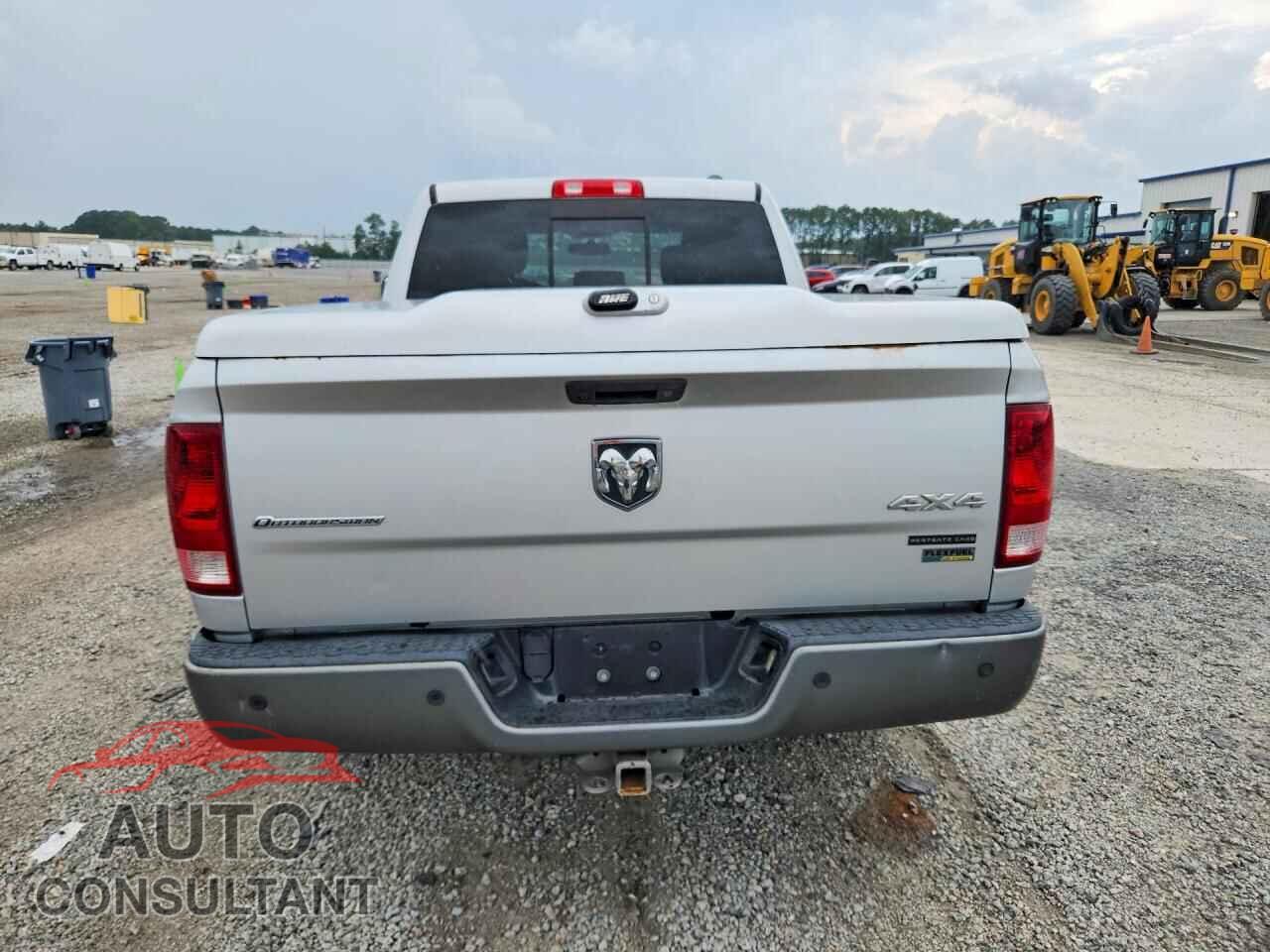 DODGE RAM 1500 2012 - 1C6RD7LP2CS151144