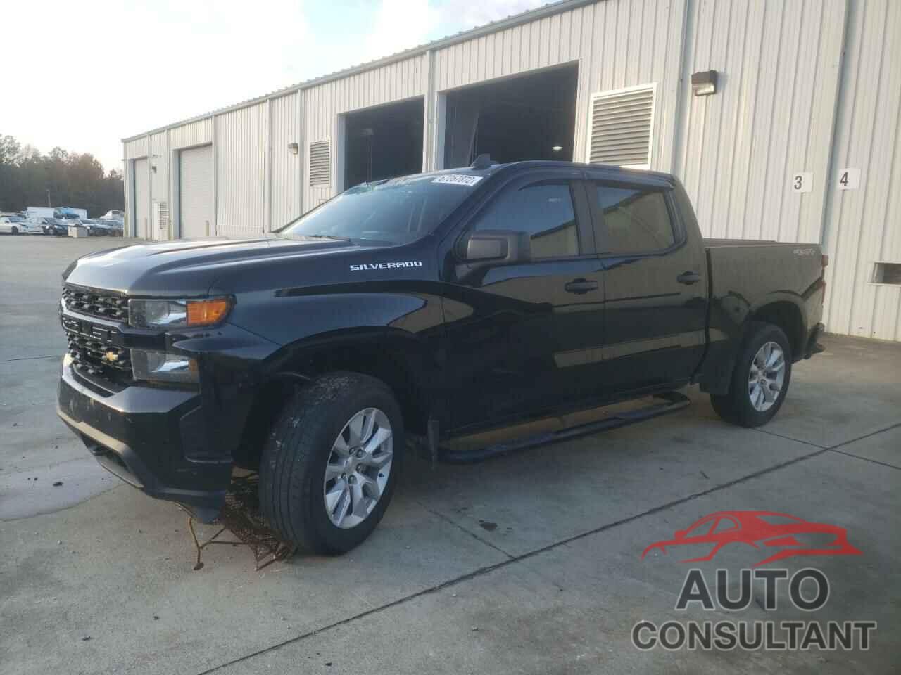 CHEVROLET SILVERADO 2020 - 1GCUYBEF1LZ157457