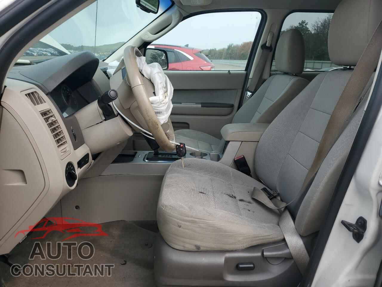 FORD ESCAPE 2011 - 1FMCU9D73BKC58657