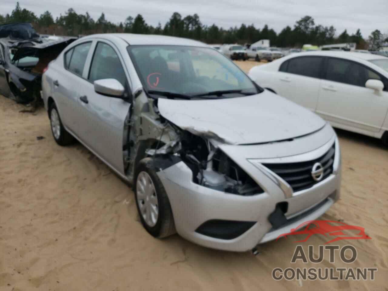 NISSAN VERSA 2017 - 3N1CN7APXHL870763