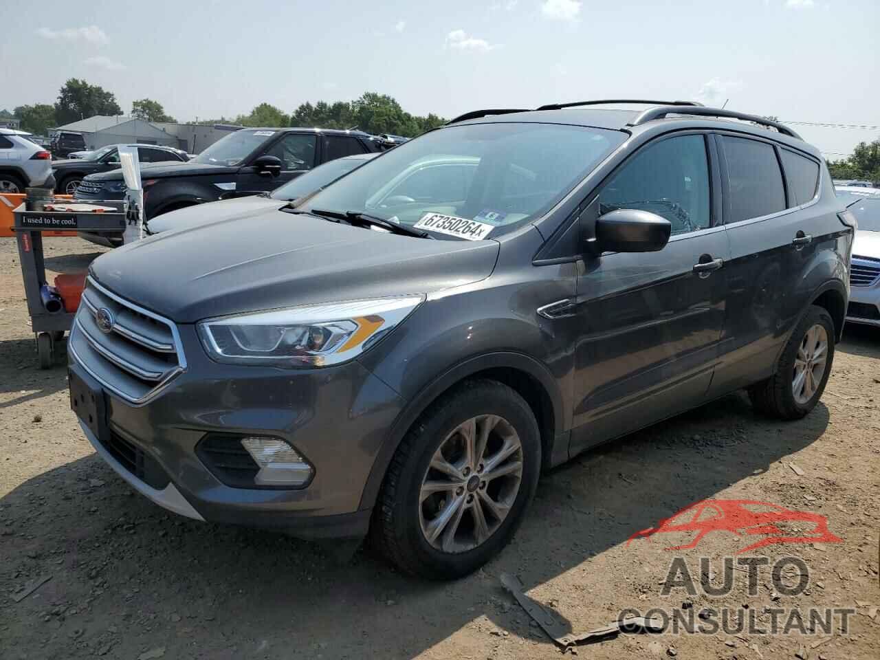 FORD ESCAPE 2017 - 1FMCU0GD6HUD23897