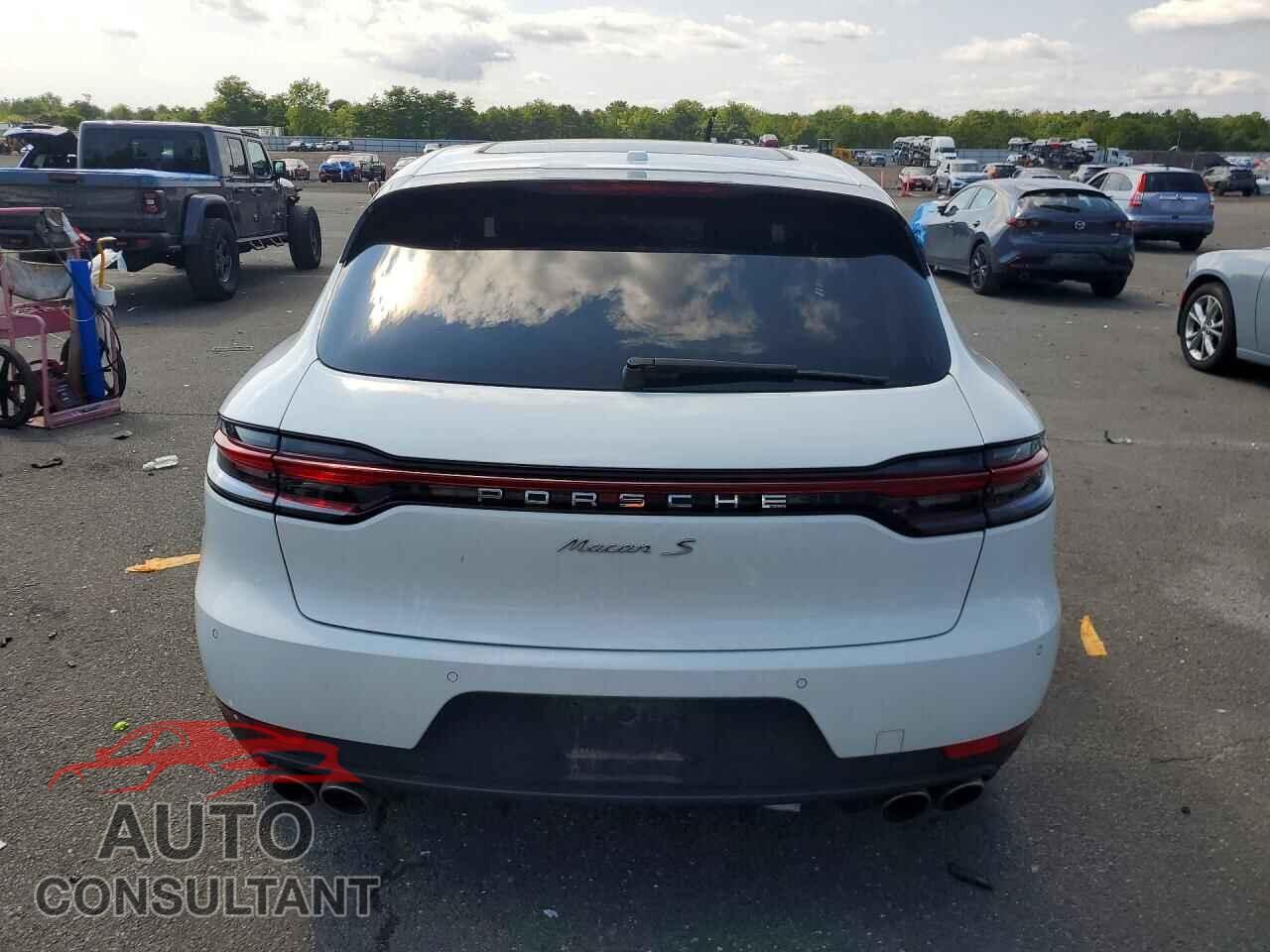PORSCHE MACAN 2019 - WP1AB2A57KLB32550