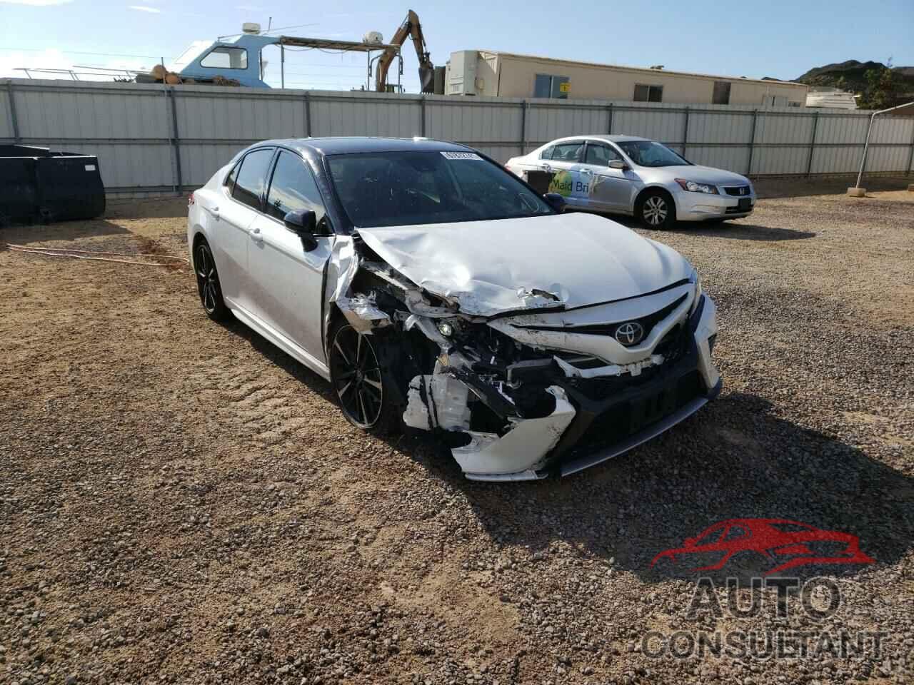 TOYOTA CAMRY 2019 - 4T1B61HK0KU298463