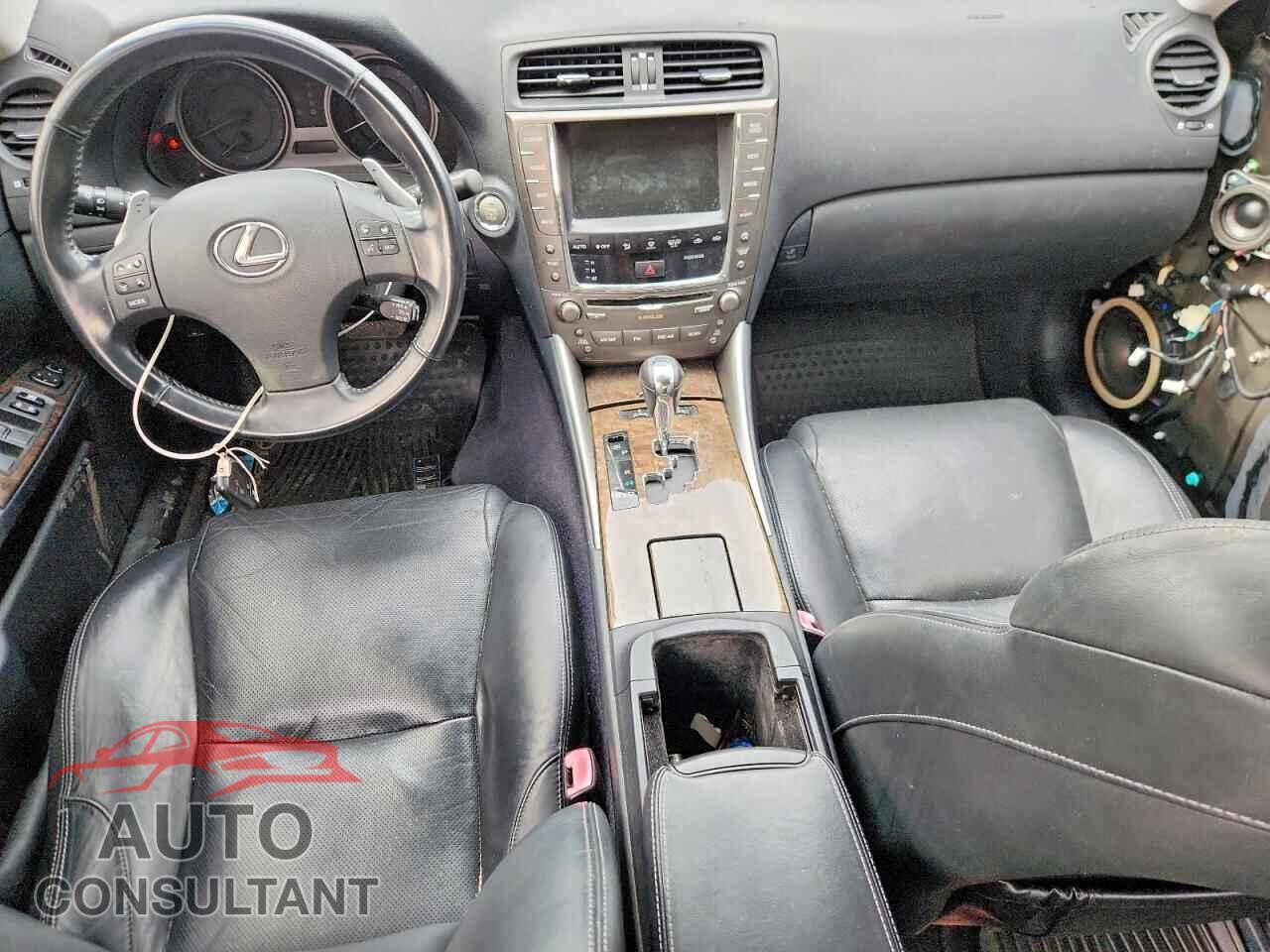 LEXUS IS 2009 - JTHCK262095030013
