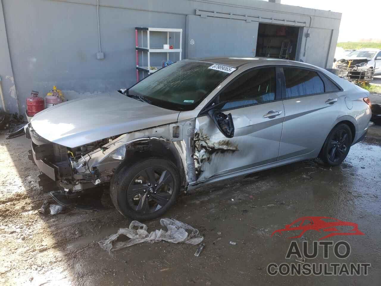 HYUNDAI ELANTRA 2023 - 5NPLM4AG0PH118793