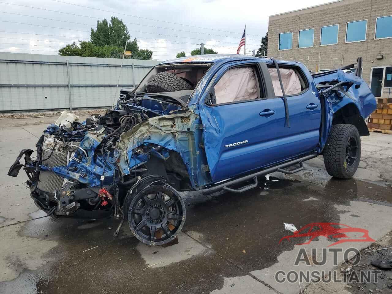 TOYOTA TACOMA 2018 - 3TMCZ5AN3JM172158