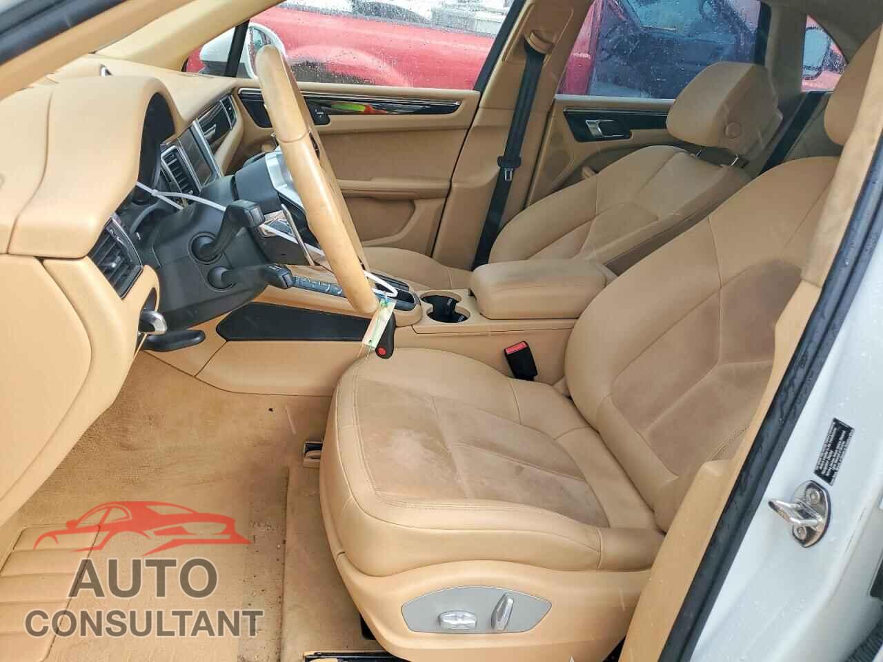 PORSCHE MACAN 2015 - WP1AB2A55FLB50356