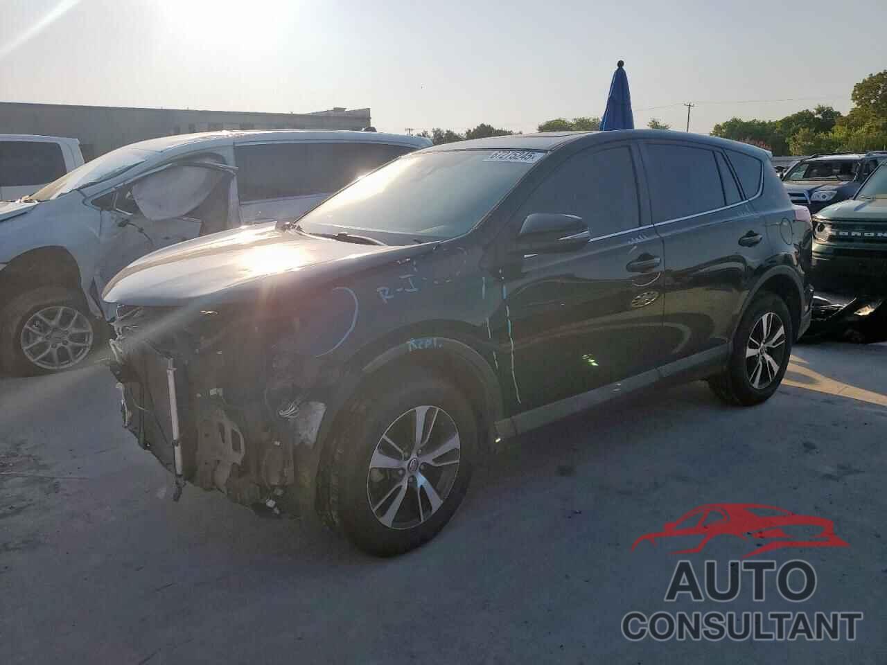 TOYOTA RAV4 2018 - 2T3RFREV9JW814823
