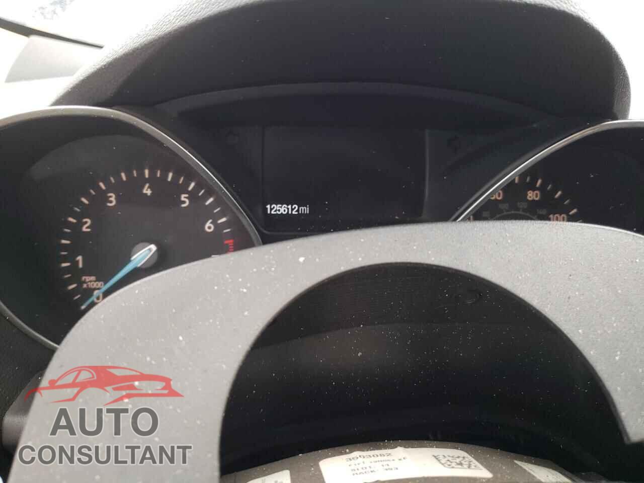 FORD ESCAPE 2017 - 1FMCU9JD3HUC46113