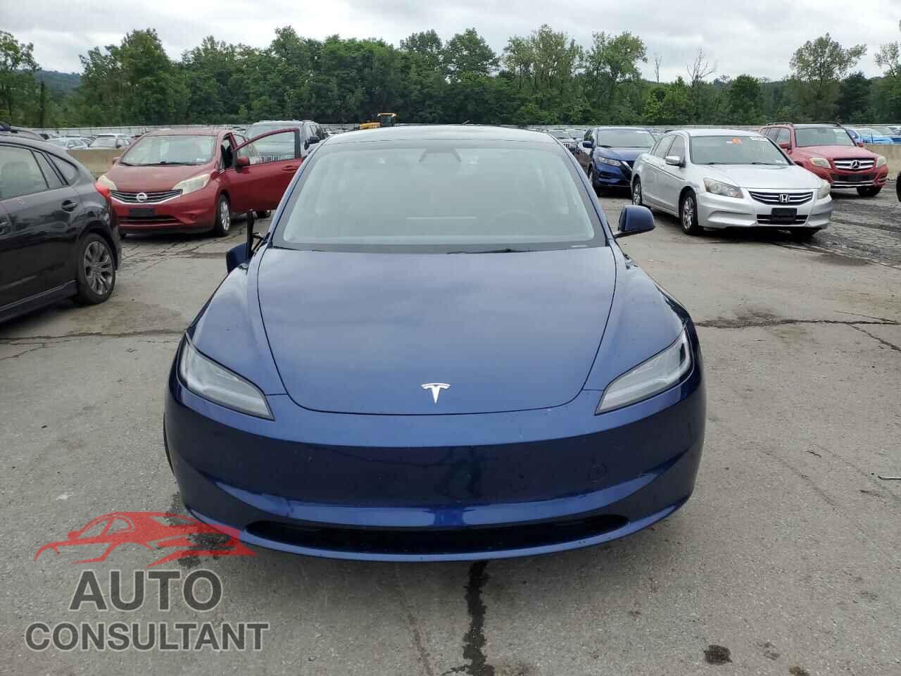 TESLA MODEL 3 2024 - 5YJ3E1EB4RF797866