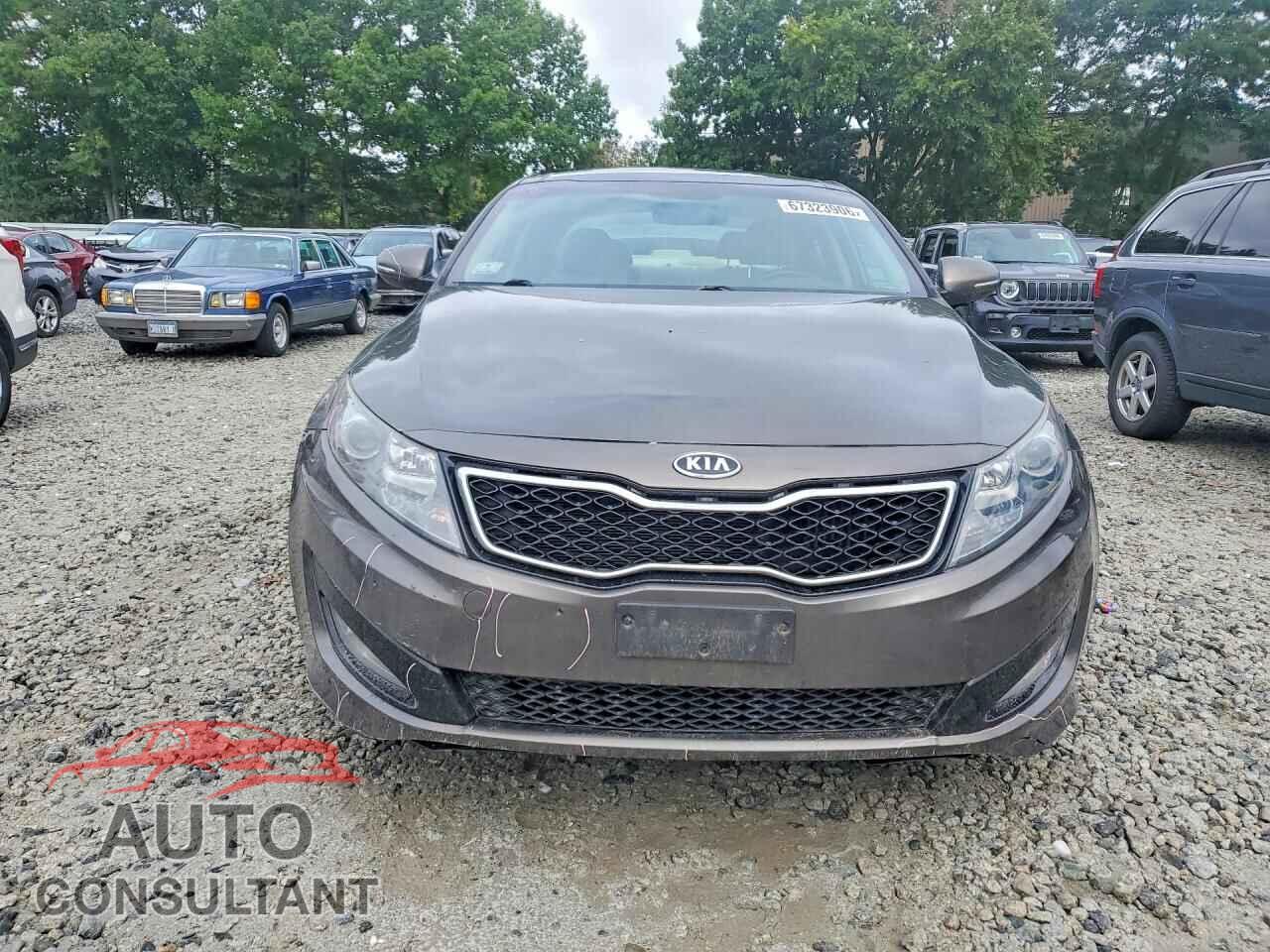 KIA OPTIMA 2011 - KNAGN4A69B5103253
