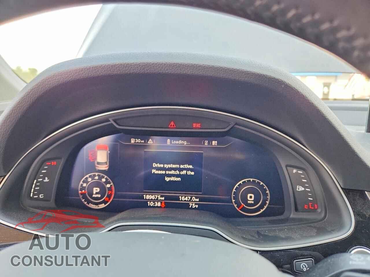 AUDI Q7 2018 - WA1VAAF71JD042422