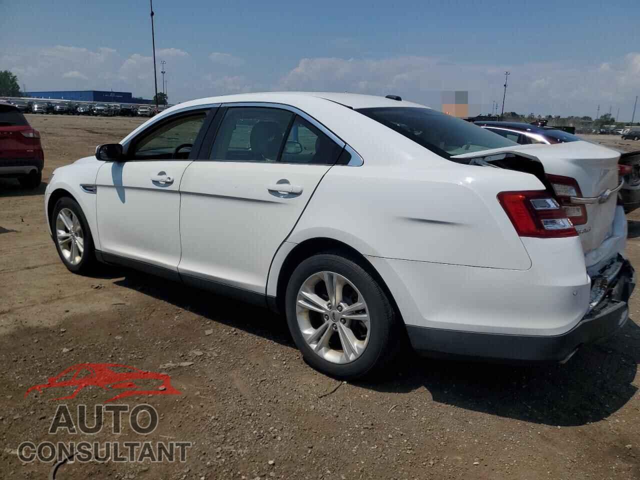 FORD TAURUS 2015 - 1FAHP2E83FG147945