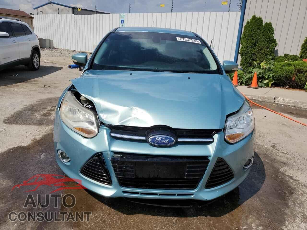 FORD FOCUS 2012 - 1FAHP3M22CL319775