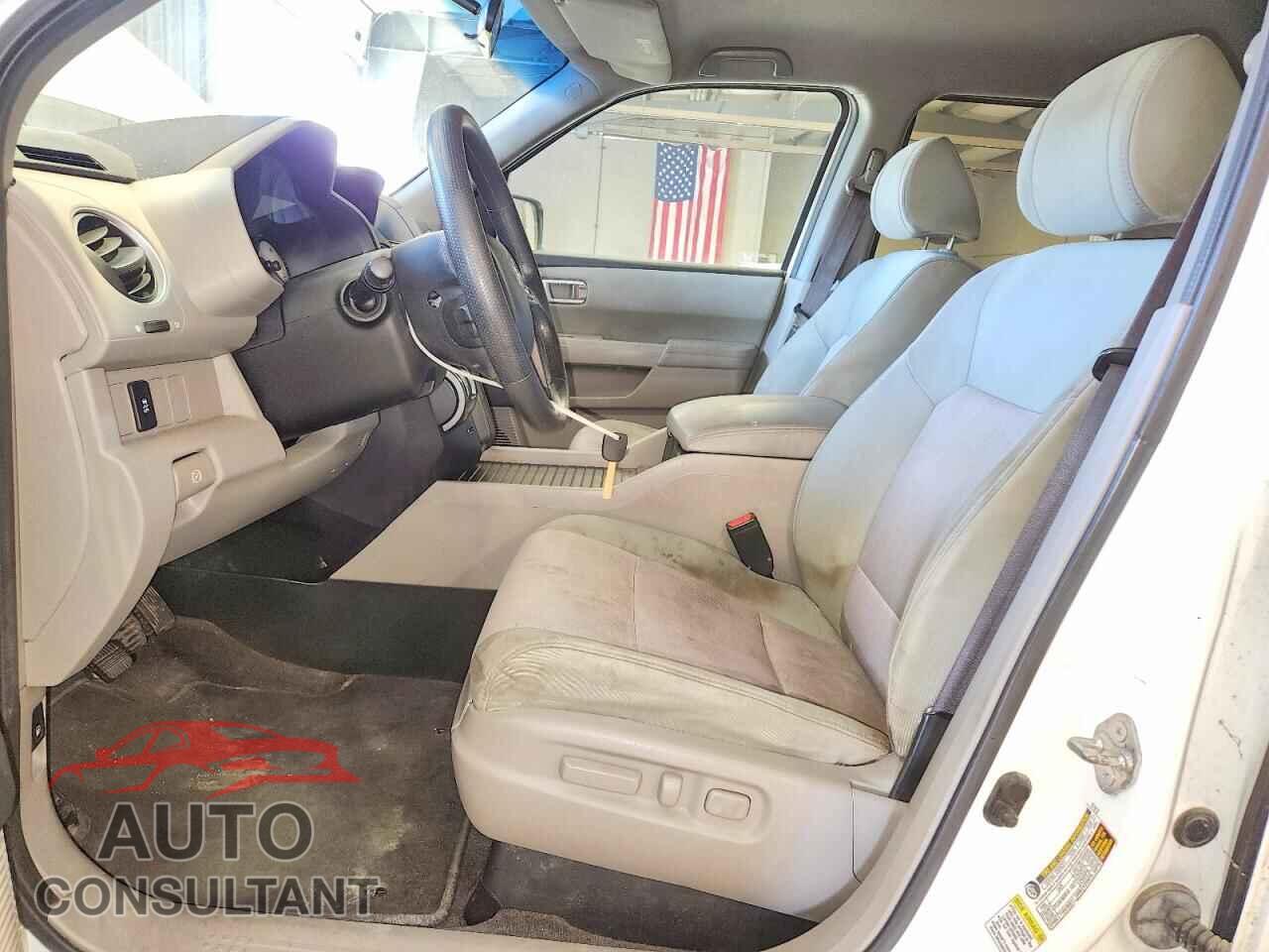 HONDA PILOT 2012 - 5FNYF4H40CB086478