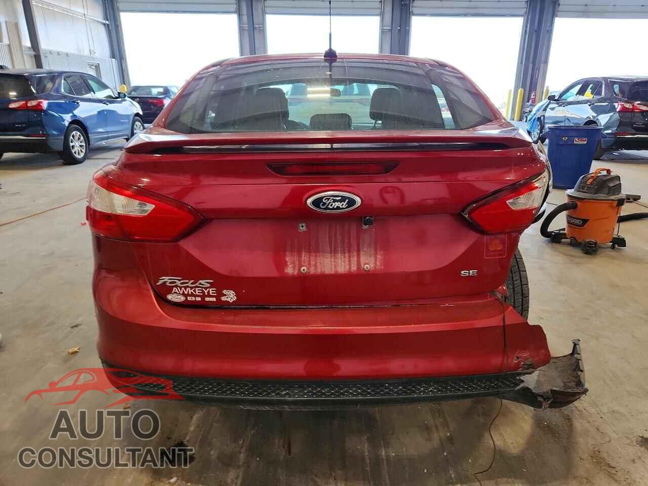 FORD FOCUS 2012 - 1FAHP3F21CL278875