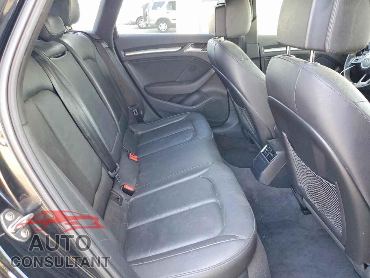 AUDI A3 2017 - WAUUPBFF4HA067532