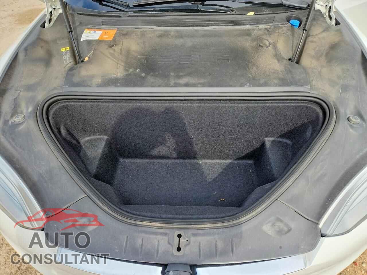TESLA MODEL S 2017 - 5YJSA1E22HF218623