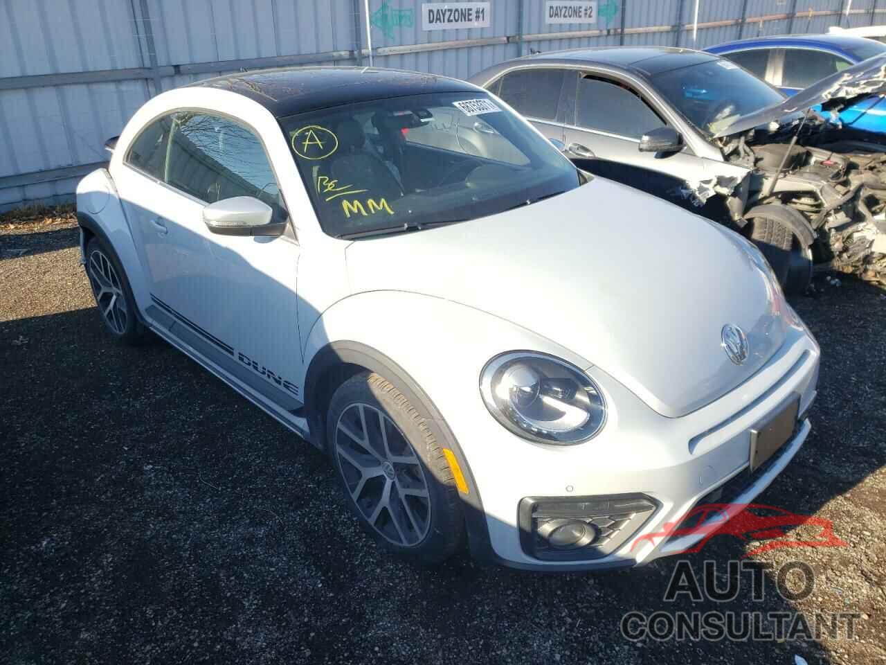 VOLKSWAGEN BEETLE 2018 - 3VWSD7AT2JM705134