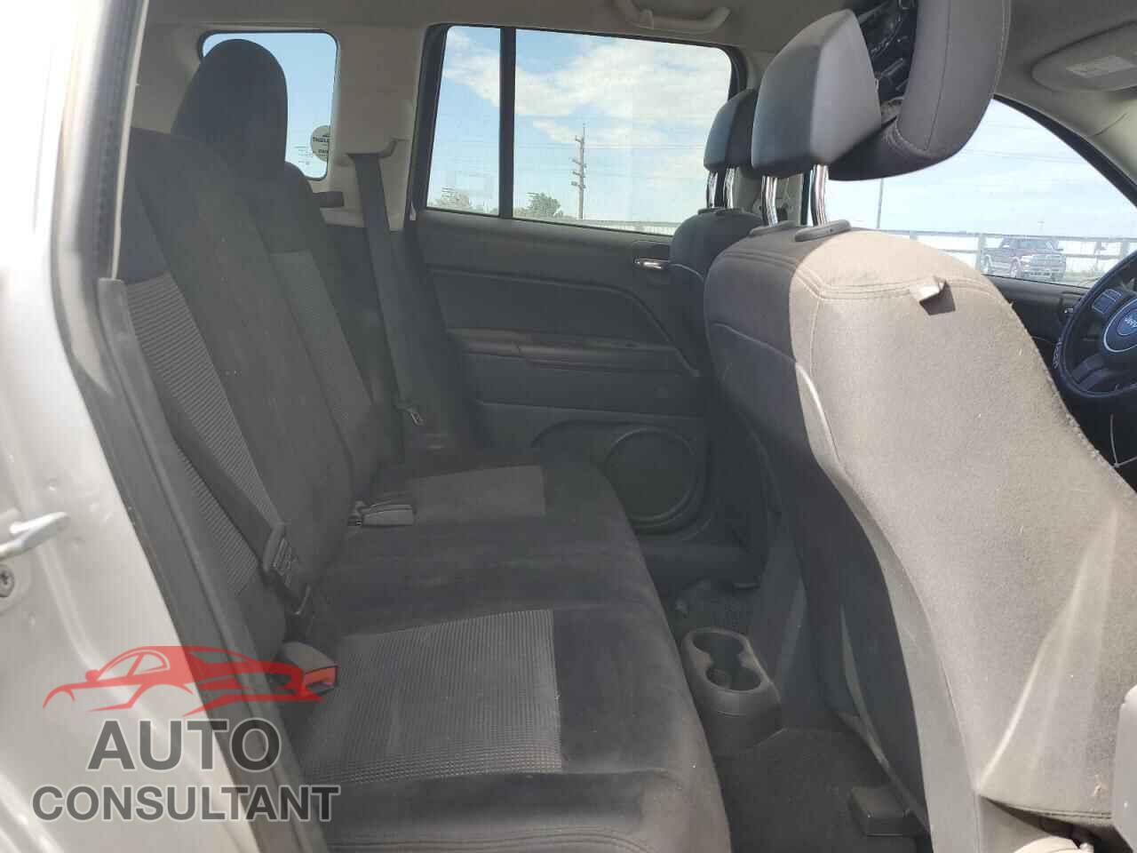JEEP COMPASS 2013 - 1C4NJDBB3DD271433