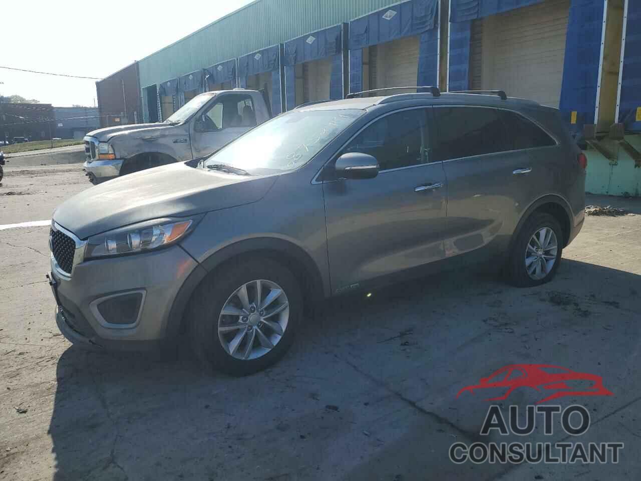 KIA SORENTO 2016 - 5XYPGDA56GG042897