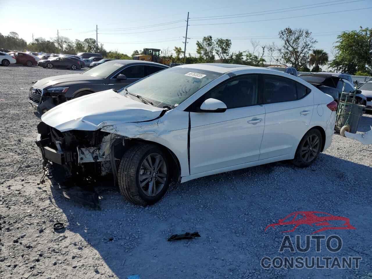 HYUNDAI ELANTRA 2018 - 5NPD84LF0JH213262
