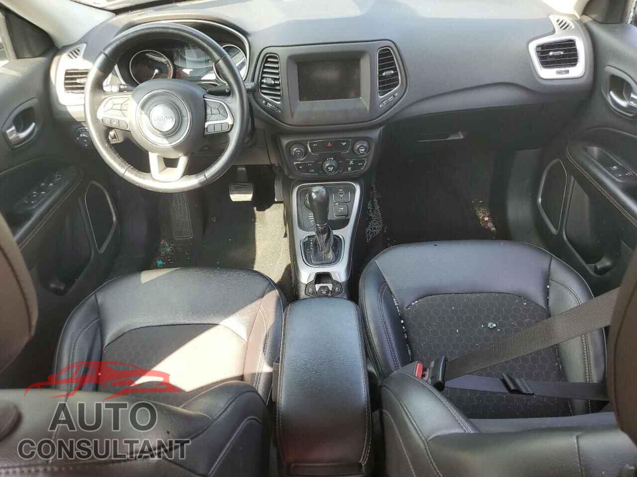 JEEP COMPASS 2019 - 3C4NJDBB8KT665212