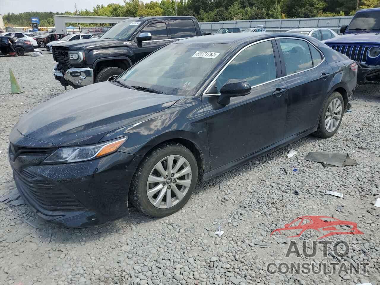 TOYOTA CAMRY 2018 - 4T1B11HK9JU095360