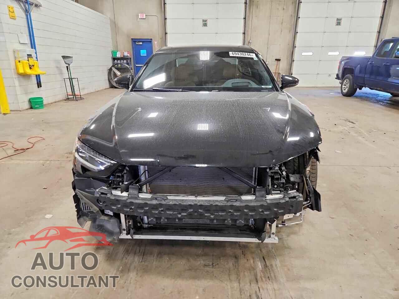 AUDI A8 2025 - WAULDAF89SN002403