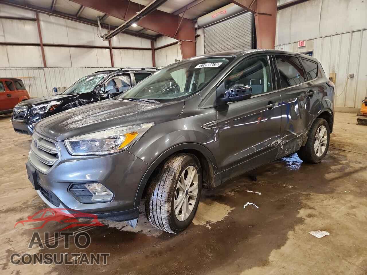 FORD ESCAPE 2017 - 1FMCU9GD0HUD36925