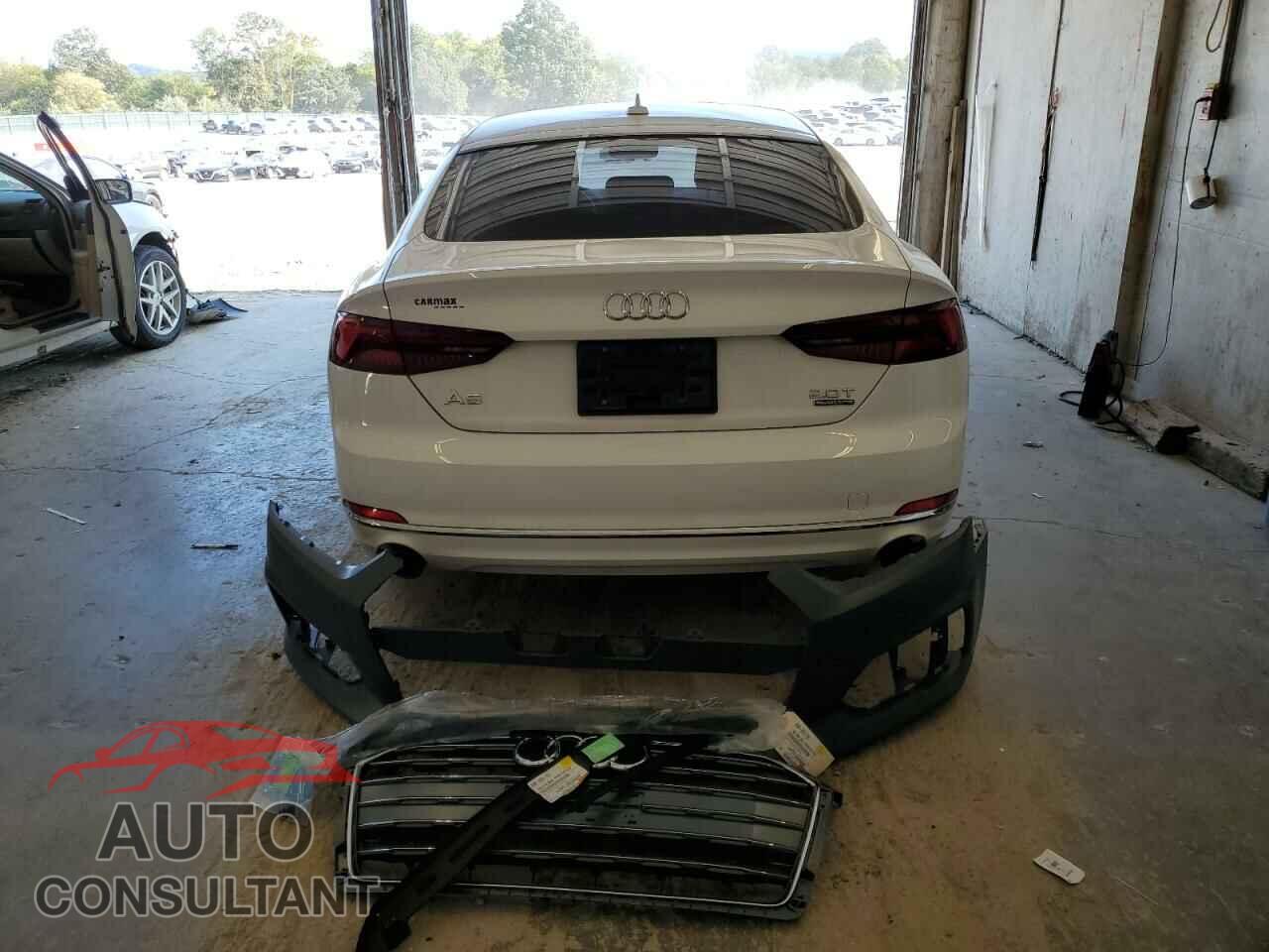 AUDI A5 2018 - WAUANCF54JA052170