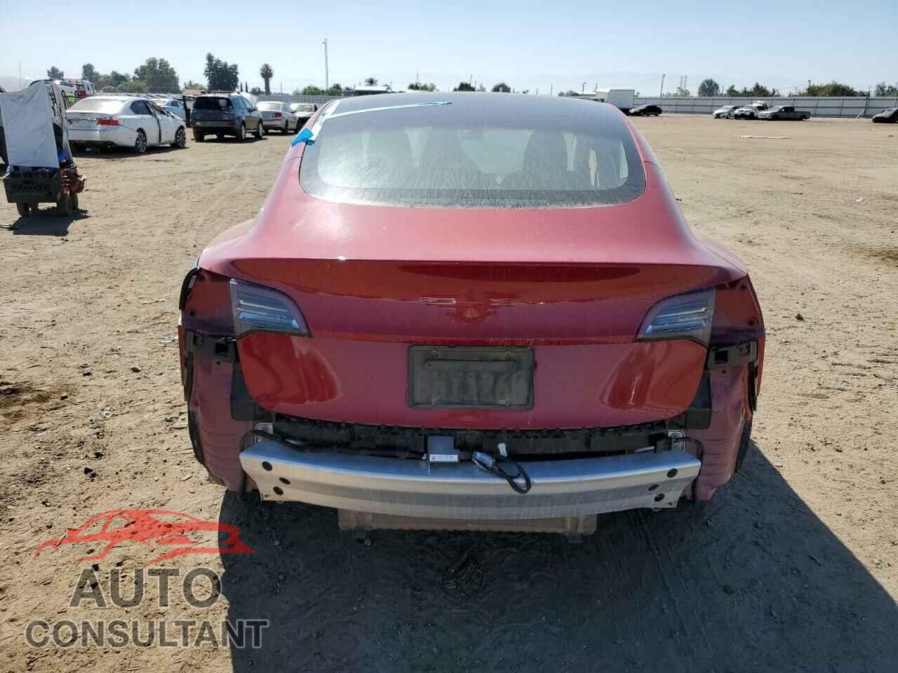 TESLA MODEL 3 2019 - 5YJ3E1EB7KF496742