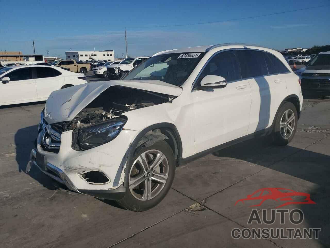 MERCEDES-BENZ GLC-CLASS 2018 - WDC0G4JB2JV013852