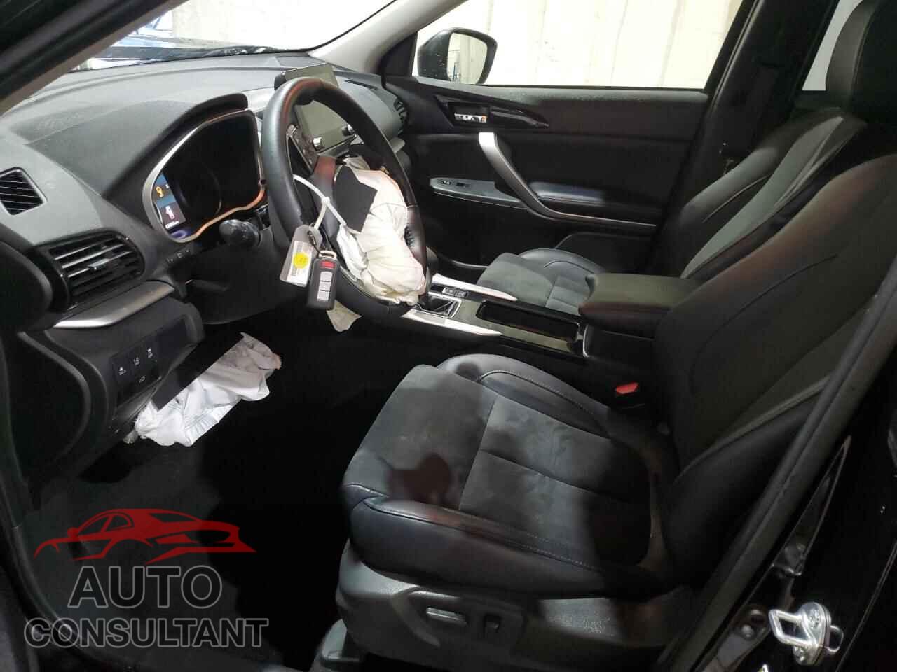 MITSUBISHI ECLIPSE 2024 - JA4ATWAA7RZ061080