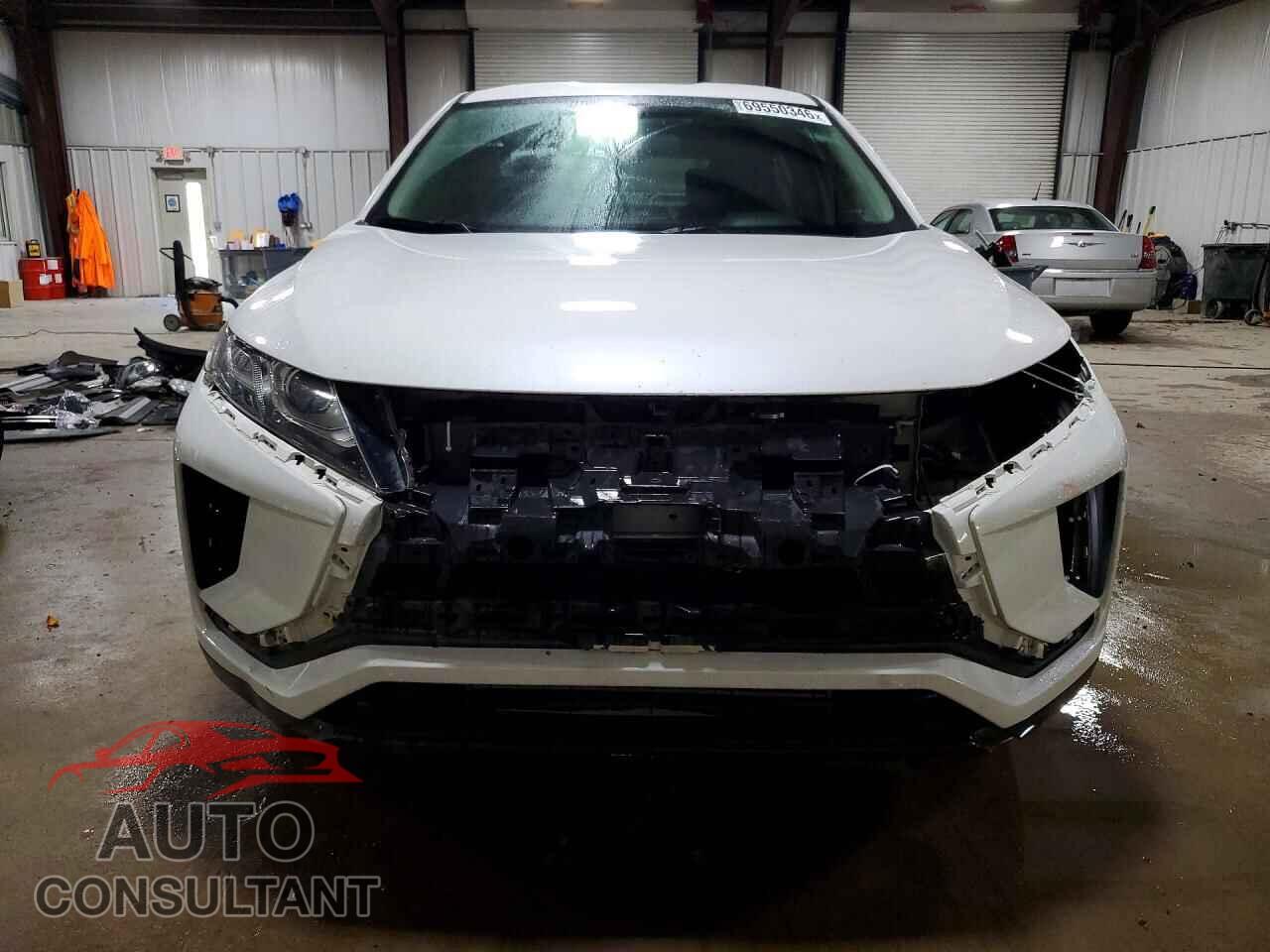 MITSUBISHI ECLIPSE 2018 - JA4AT5AAXJZ070435