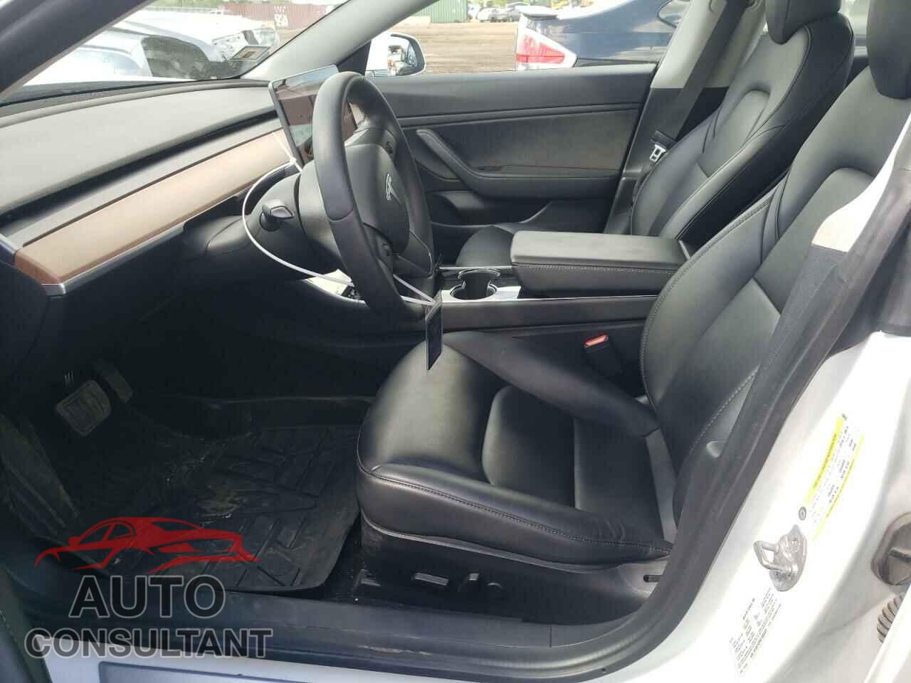 TESLA MODEL 3 2020 - 5YJ3E1EB9LF650529