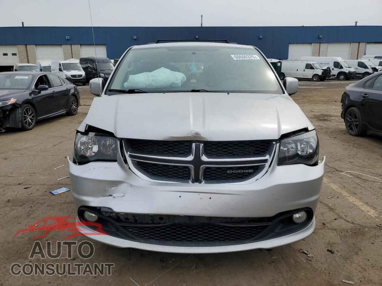 DODGE CARAVAN 2011 - 2D4RN5DG3BR689816