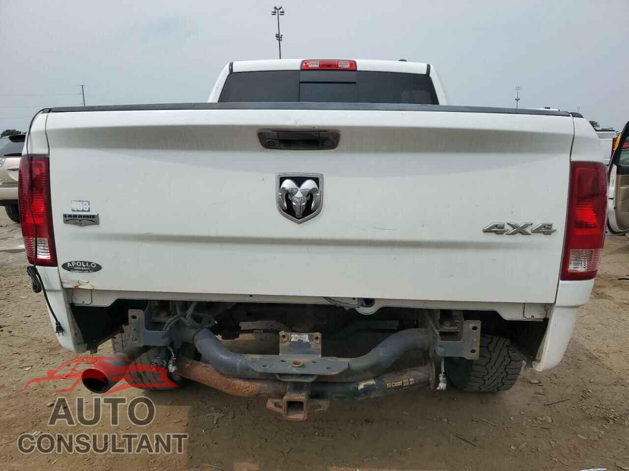 DODGE RAM 1500 2012 - 1C6RD7NT0CS146177