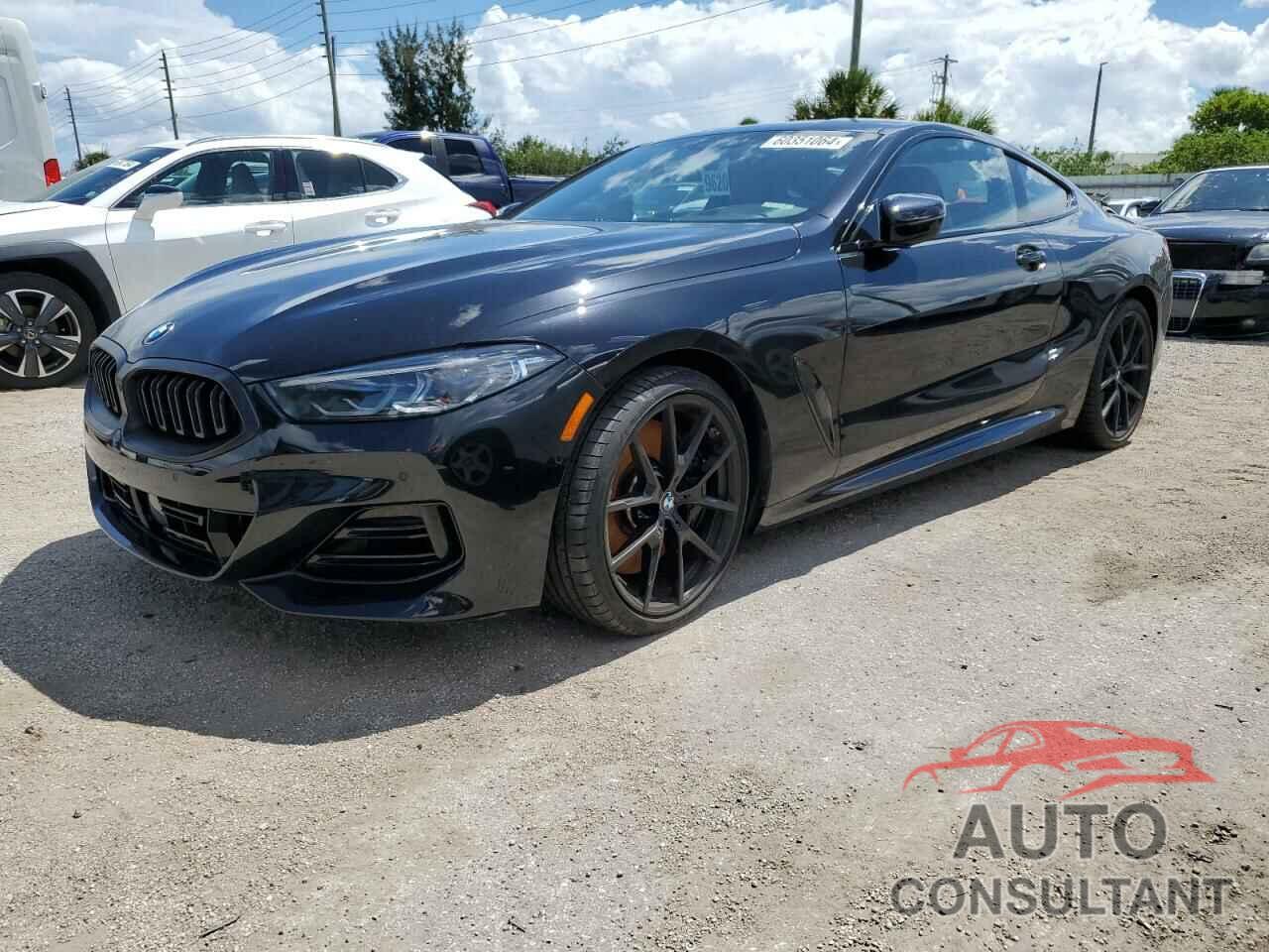 BMW 8 SERIES 2023 - WBAAE2C03PCM08947