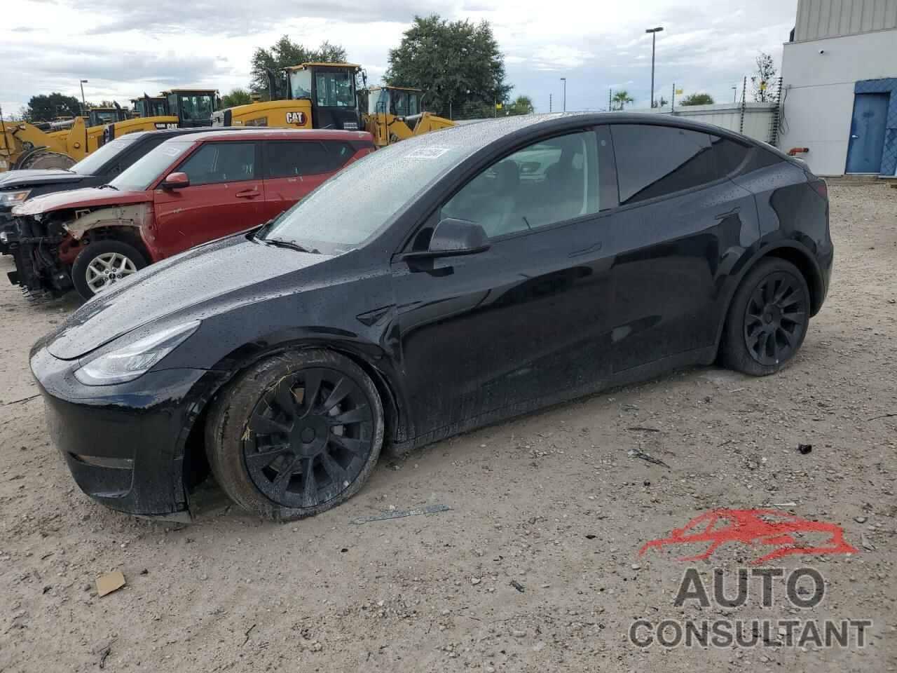 TESLA MODEL Y 2023 - 7SAYGAEE6PF594374