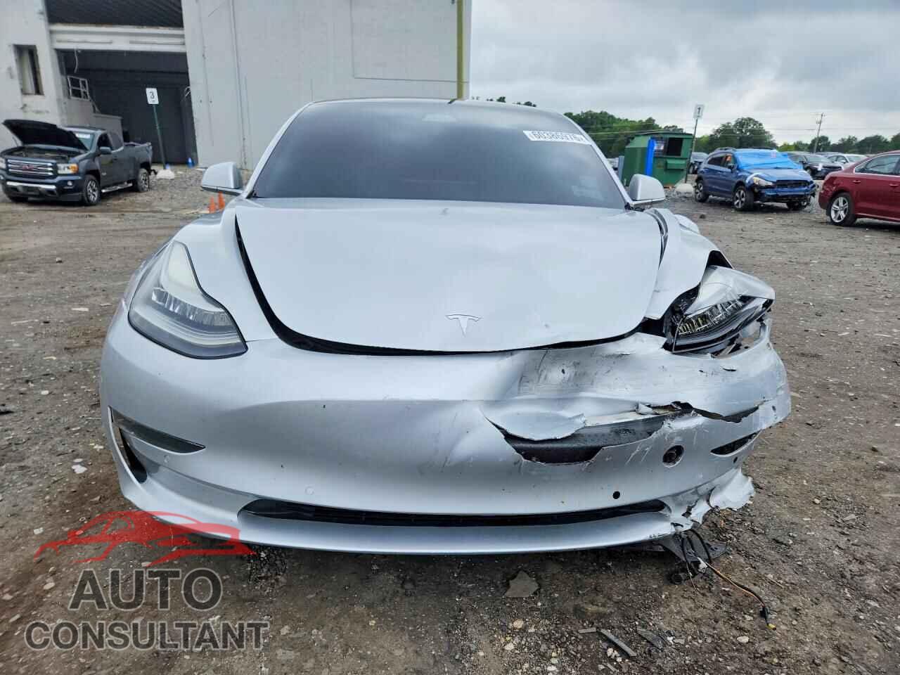 TESLA MODEL 3 2018 - 5YJ3E1EAXJF048341