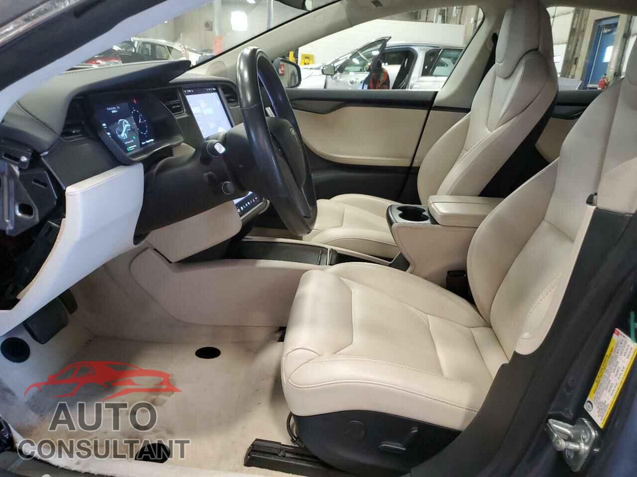 TESLA MODEL S 2019 - 5YJSA1E25KF297440