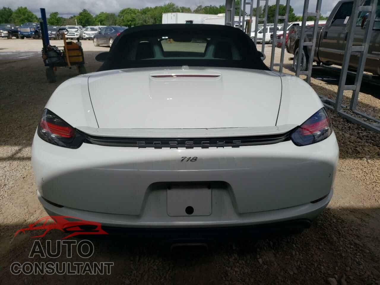 PORSCHE BOXSTER 2017 - WP0CA2A85HS220731
